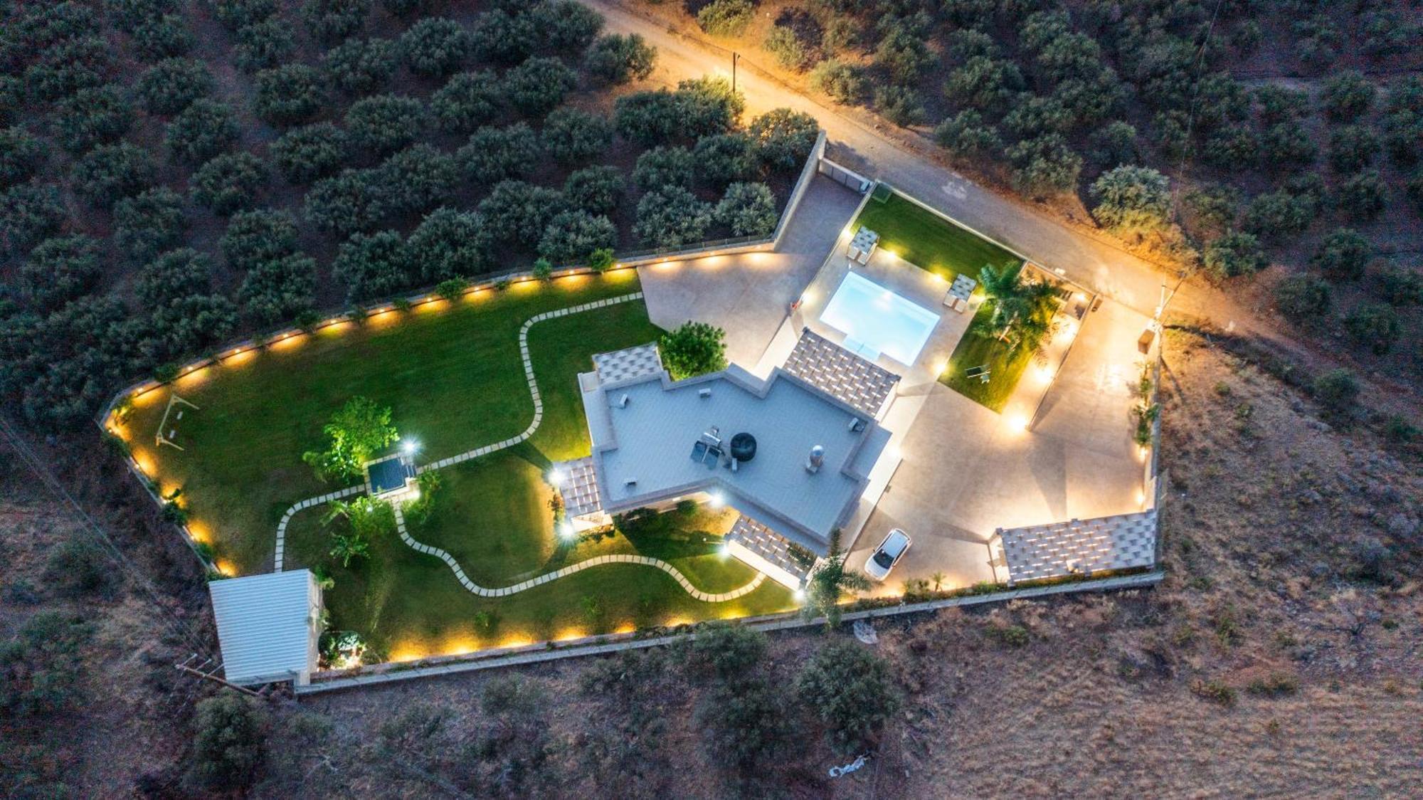 Larimar Luxury Sea View Villa キサモス エクステリア 写真